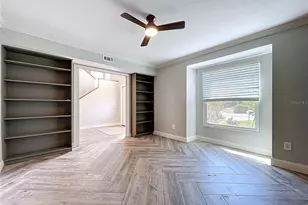 10655 Lakeview Dr, New Port Richey, FL 34654 - Photo 6