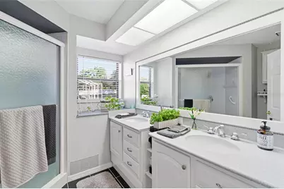 3050 Stephanie Drive, Spring Hill, FL 34608 - Photo 40