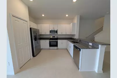 32021 Spiceberry Street, San Antonio, FL 33576 - Photo 2