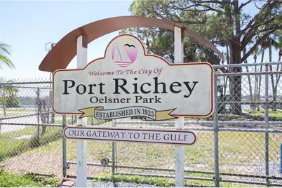 5274 Miller Bayou Drive, Port Richey, FL 34668 - Photo 6