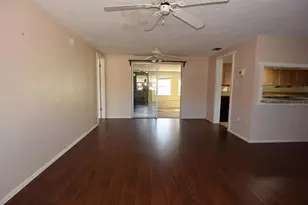 5606 Belleza Dr, Holiday, FL 34690 - Photo 8