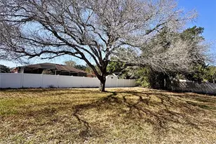 1215 Gatewood Ave, Spring Hill, FL 34608 - Photo 18