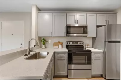 3848 N Lake Drive #137, Tampa, FL 33614 - Photo 2
