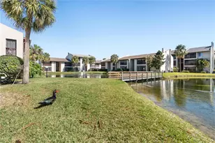 3848 N Lake Dr, Tampa, FL 33614 - Photo 28