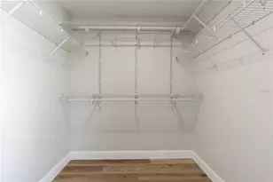 3848 N Lake Dr, Tampa, FL 33614 - Photo 20