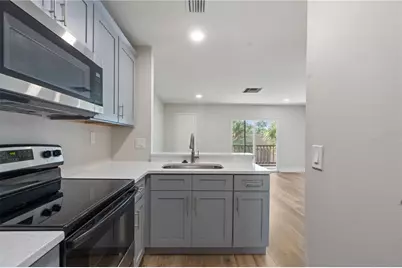 3848 N Lake Drive #138, Tampa, FL 33614 - Photo 4