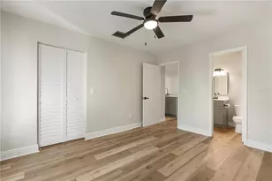 3848 N Lake Dr, Tampa, FL 33614 - Photo 18