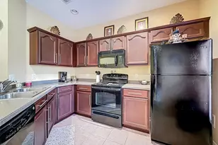 11807 Castine St, New Port Richey, FL 34654 - Photo 4