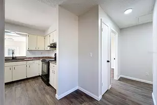 6070 Honeysuckle Ln, Brooksville, FL 34602 - Photo 8