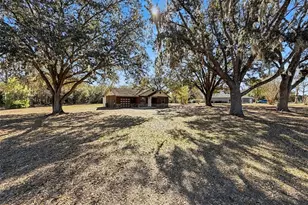 6070 Honeysuckle Ln, Brooksville, FL 34602 - Photo 4