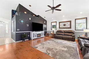 15407 Cambria Dr, Brooksville, FL 34604 - Photo 6