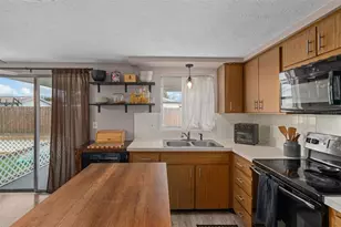 3748 Redwood Dr, Holiday, FL 34691 - Photo 12