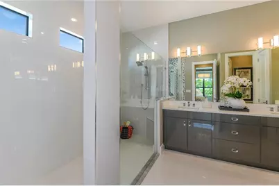 5060 Simons Court, Lakewood Ranch, FL 34211 - Photo 28