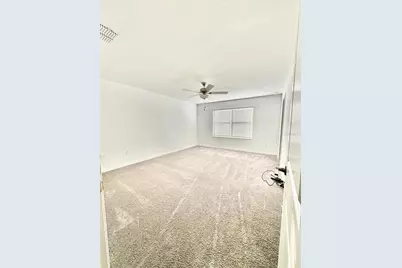 10321 Trumpet Honeysuckle Way, San Antonio, FL 33576 - Photo 12