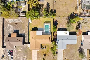 6135 Alderwood St, Spring Hill, FL 34606 - Photo 20