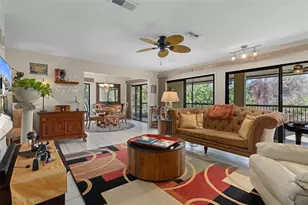 115 Colony S Dr, Tarpon Springs, FL 34689 - Photo 12