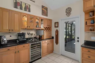 115 Colony S Dr, Tarpon Springs, FL 34689 - Photo 18