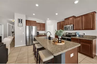 10554 Standing Stone Drive, Wimauma, FL 33598 - Photo 18