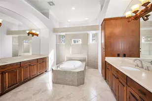 9933 Milano Dr, Trinity, FL 34655 - Photo 26