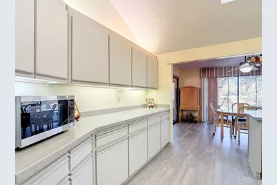 34481 Cedarfield Drive, Ridge Manor, FL 33523 - Photo 22