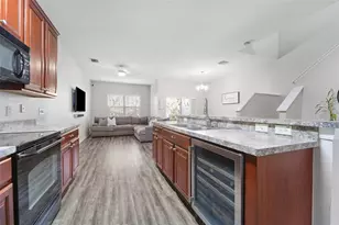 17539 Hugh Ln, Land O Lakes, FL 34638 - Photo 6