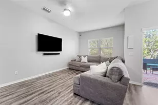 17539 Hugh Ln, Land O Lakes, FL 34638 - Photo 10