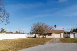 7209 Dipaola Dr, Hudson, FL 34667 - Photo 2