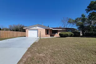 4542 Grand Central Ave, New Port Richey, FL 34652 - Photo 2