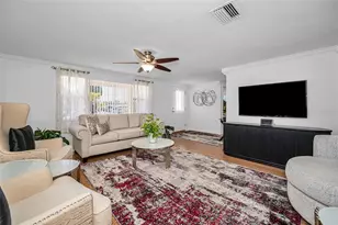 7233 Seashore Dr, Port Richey, FL 34668 - Photo 6