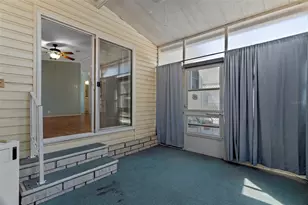 2805 Kingswood Cir, Brooksville, FL 34604 - Photo 30