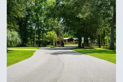 2805 Kingswood Circle, Brooksville, FL 34604 - Photo 38