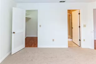 6652 Dartmoor Ln, New Port Richey, FL 34653 - Photo 10