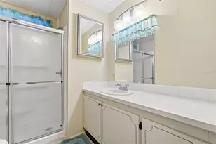 2101 Maui Dr, Holiday, FL 34691 - Photo 16