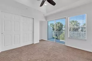 545 Vincinda Crest Way, Tampa, FL 33619 - Photo 22