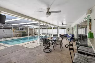 8134 Bayshore Dr, Seminole, FL 33776 - Photo 30