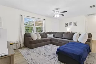 2353 Bishop Rd, Spring Hill, FL 34608 - Photo 10