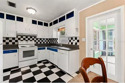 5067 Mockingbird Drive, Ridge Manor, FL 33523 - Photo 20