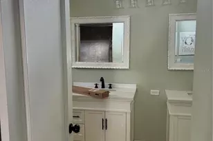 9297 Pickens St, Spring Hill, FL 34608 - Photo 12