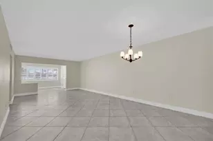 8 Glencoe Pl, Dunedin, FL 34698 - Photo 14