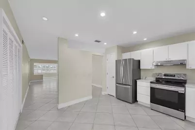 8 Glencoe Place #105, Dunedin, FL 34698 - Photo 10