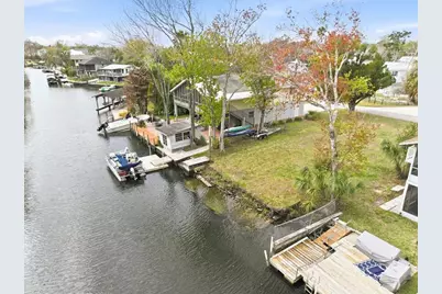 7304 Sunfish Circle, Weeki Wachee, FL 34607 - Photo 2