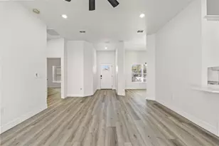 12406 Parchment Dr, Hudson, FL 34667 - Photo 8