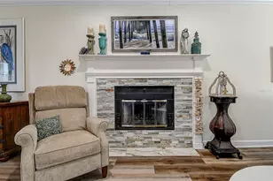 1607 Gulf Rd, Tarpon Springs, FL 34689 - Photo 10