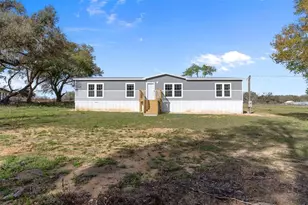 10869 Old Lakeland Hwy, Dade City, FL 33525 - Photo 2