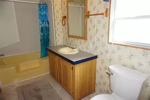 2016 Lake Linda Cir, Lutz, FL 33558 - Photo 28