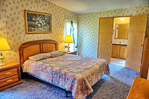 2016 Lake Linda Cir, Lutz, FL 33558 - Photo 22