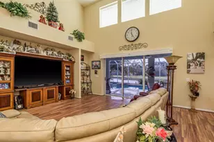 19216 Inlet Cove Ct, Lutz, FL 33558 - Photo 10