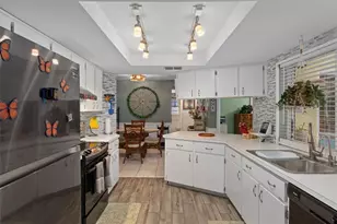 6101 County Line Rd, Spring Hill, FL 34606 - Photo 14