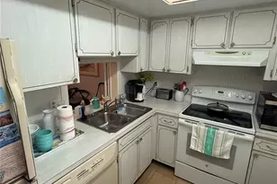 1701 Pinehurst Rd, Dunedin, FL 34698 - Photo 8