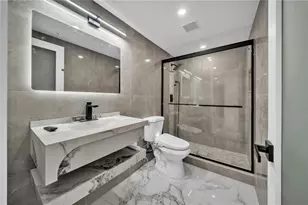 5254 Miller Bayou Dr, Port Richey, FL 34668 - Photo 32